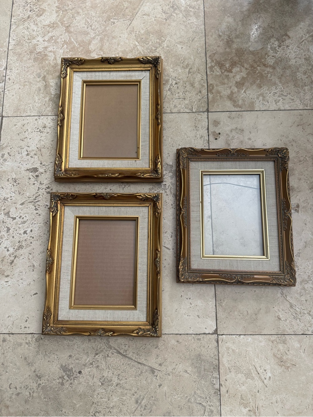 Set of 3 Gold Ornate Wood
Picture Frames Linen Liner Fits 5x7 Picture